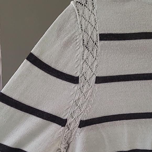 LOFT White and Black Striped Sweater - Picture 4 of 8